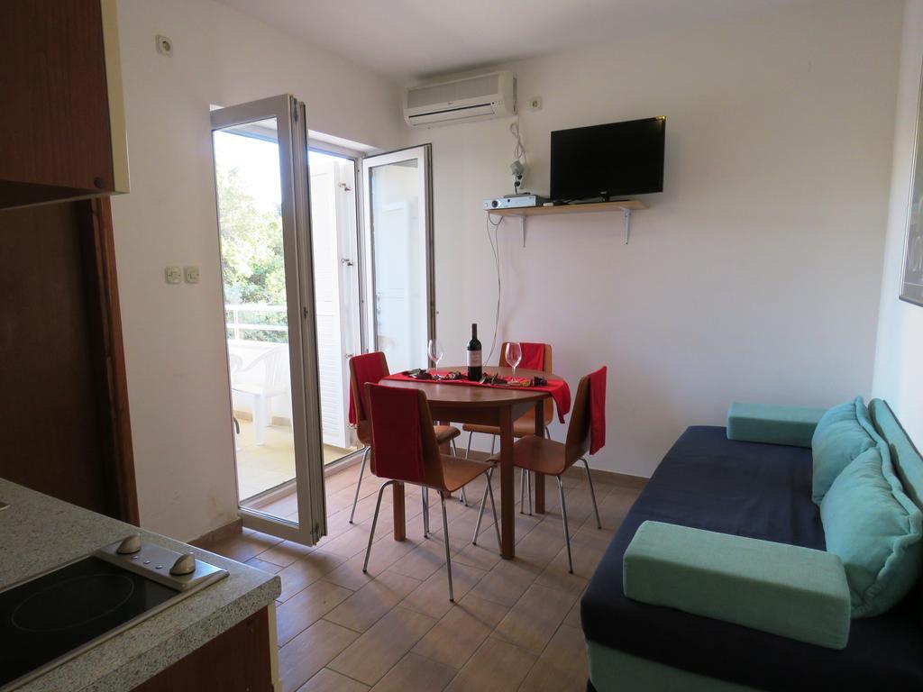 Apartment Alice Novalja Bagian luar foto
